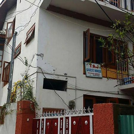 Srīnagar Taj Guest House מראה חיצוני תמונה